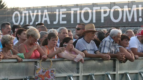 Građani na obeležavanju Dana sećanja na  proterane Srbe u akciji Hrvatske Oluja - Sputnik Srbija