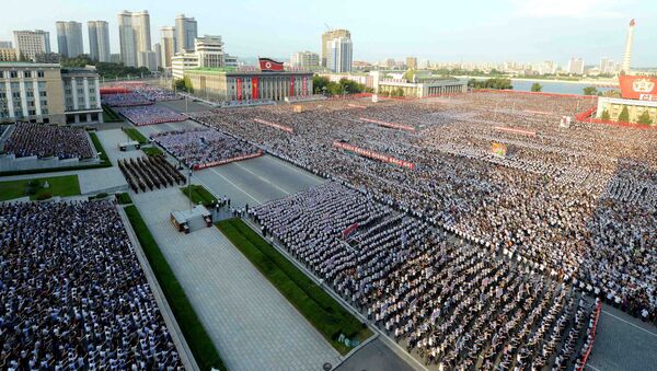 Protestni skup u Pjongjangu u znak podrške vladi Severne Koreje zbog novih sankcija UN - Sputnik Srbija