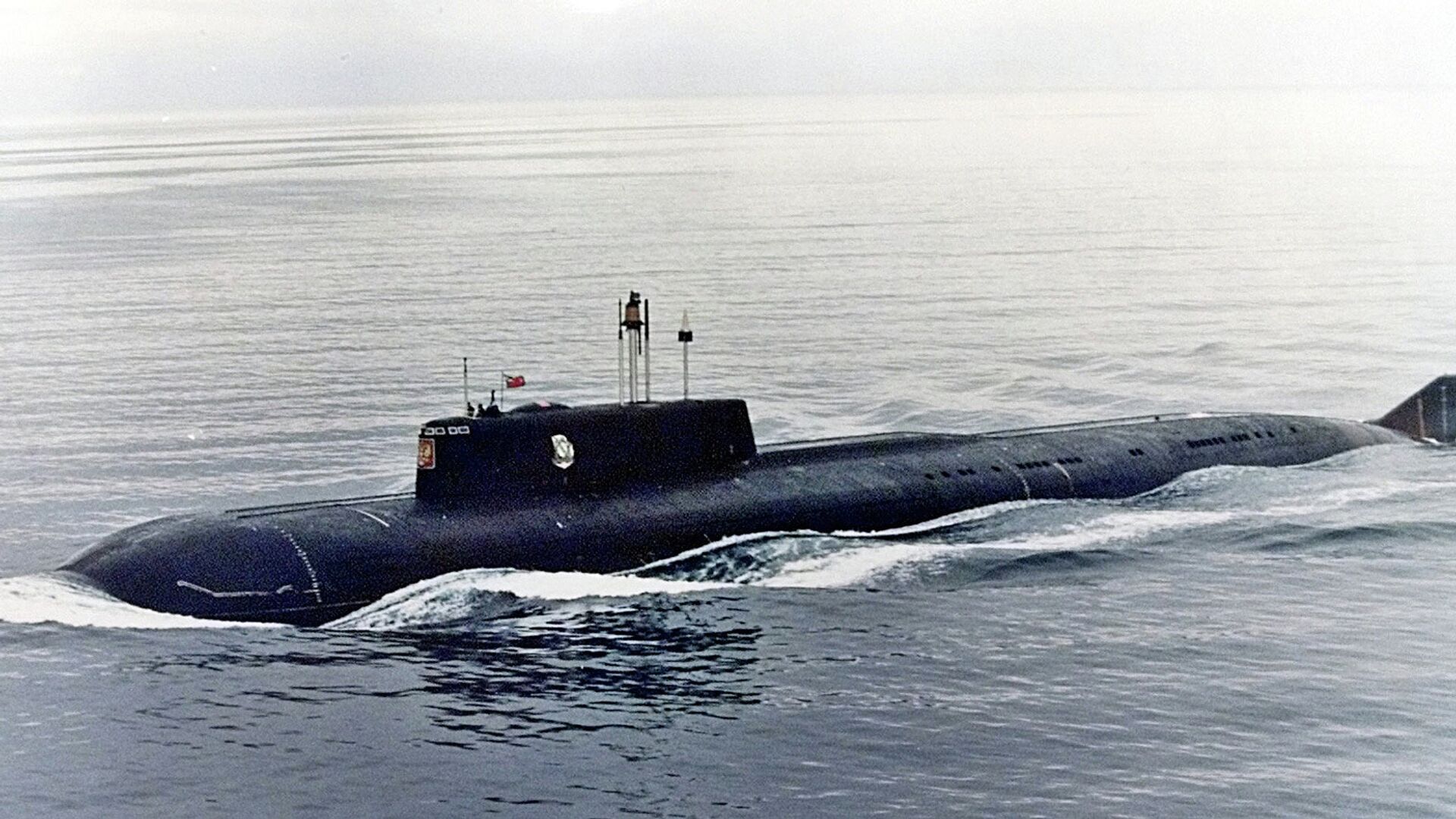Jedna od najvećih i najsavremenijih ruskih podmornica, Kursk, koja je eksplodirala i potonula tokom vojnih vežbi u avgustu 2000. - Sputnik Srbija, 1920, 22.11.2021