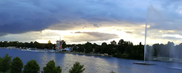 Аду Циганлију током лета дневно посети и до 150.000 људи  - Sputnik Србија