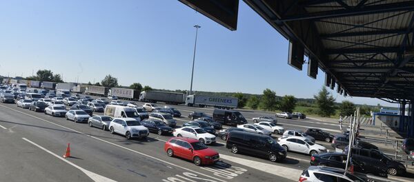 Granični prelaz Batrovci - Sputnik Srbija