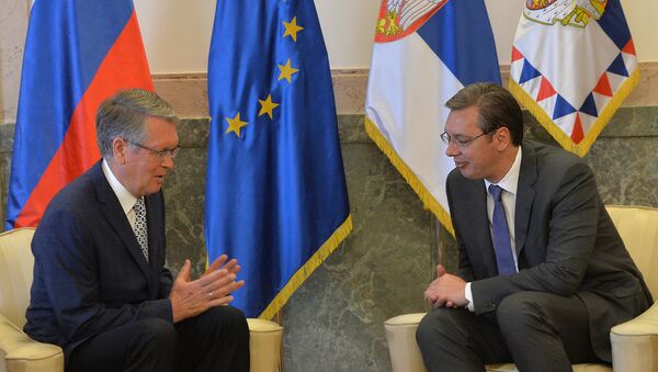 Ambasador Rusije u Beogradu Aleksandar Čepurin i predsednik Srbije Aleksandar Vučić - Sputnik Srbija