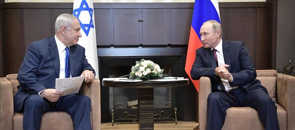 Premijer Izraela Benjamin Netanijahu i predsednik Rusije Vladimir Putin 23.08.2017. Premijer Izraela Benjamin Netanijahu i predsednik Rusije Vladimir Putin 23.08.2017. - Sputnik Srbija