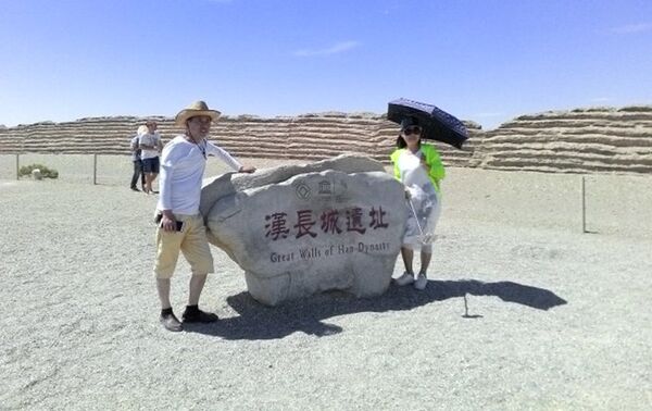 Ostaci Velikog kineskog zida iz dinastije Han kod Dunhuanga, provincija Gansu - Sputnik Srbija