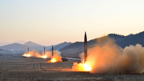 Лансирање балиситичких ракета у Северној Кореји. - Sputnik Србија