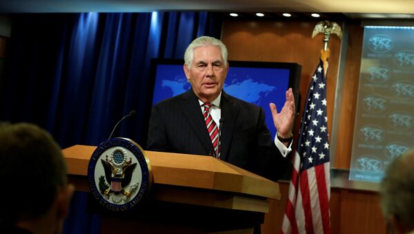 Američki državni sekretar Reks Tilerson govori na konferenciji za medije u Vašingtonu - Sputnik Srbija