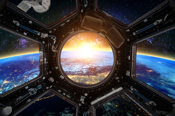 Русија нуди туристима лет на Међународну свемирску станицу на месец дана Русија нуди туристима лет на Међународну свемирску станицу на месец дана - Sputnik Србија