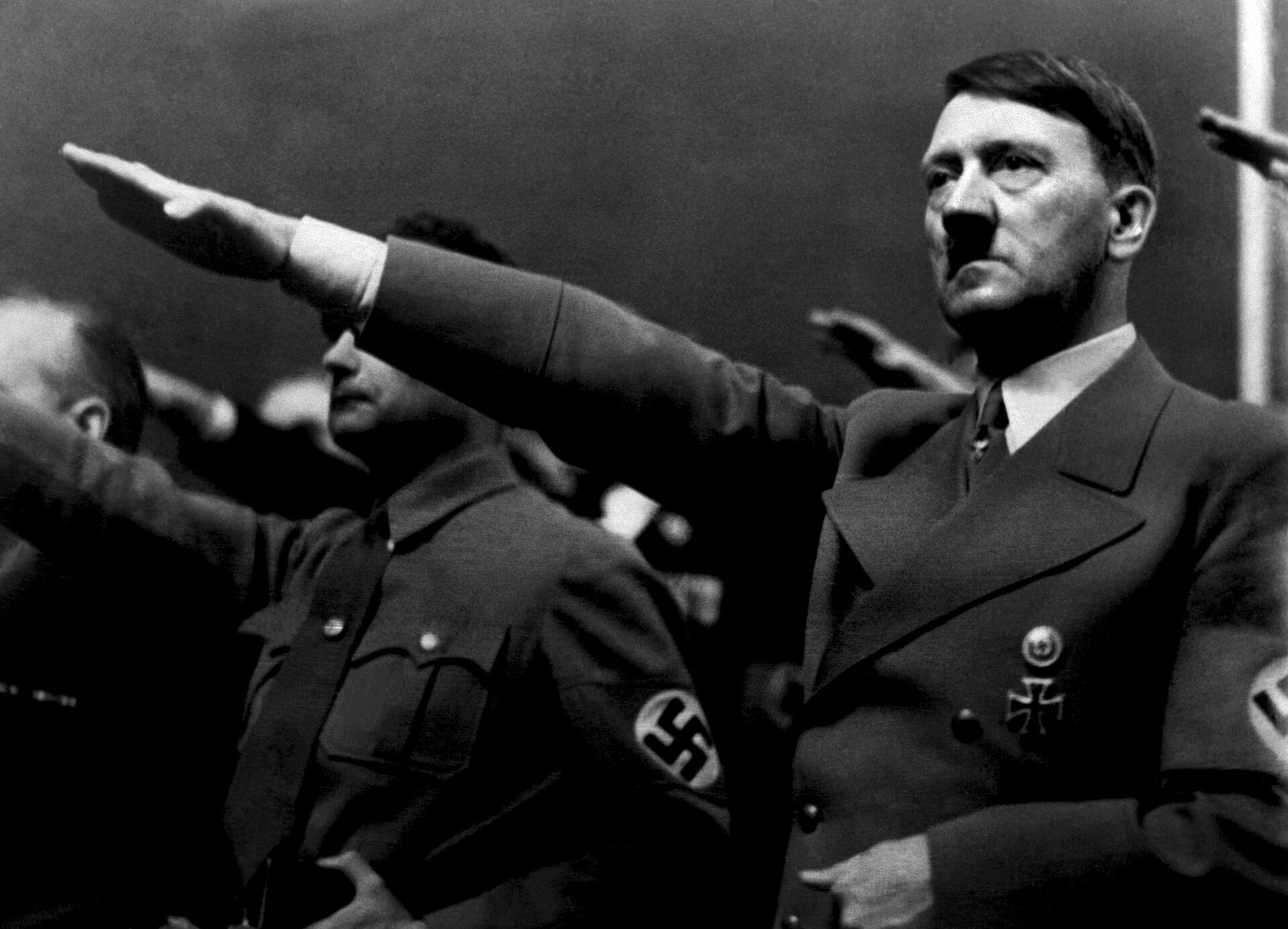 Адолф Хитлер и Рудолф Хес 1939. године. - Sputnik Србија, 1920, 23.03.2024