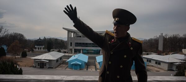 Војник Северне Кореје Војник Северне Кореје - Sputnik Србија