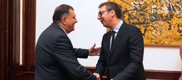 Александар Вучић и Милорад Додик - Sputnik Србија