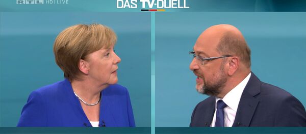Angela Merkel i Martin Šulc - Sputnik Srbija
