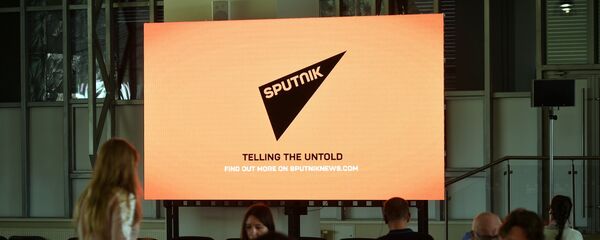 Novinari u medija-centru Istočnog ekonomskog foruma u Vladivostoku - Sputnik Srbija