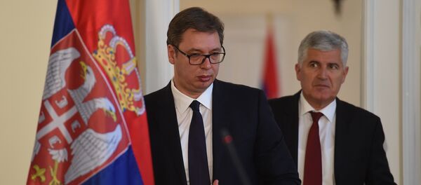 Председник Србије Александар Вучић и члан Председништва БИХ Драган Човић на конференцији за новинаре - Sputnik Србија