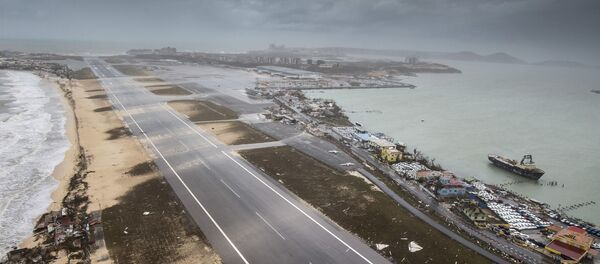 Удар урагана Ирма на карипском острву Свети Мартин - Sputnik Србија