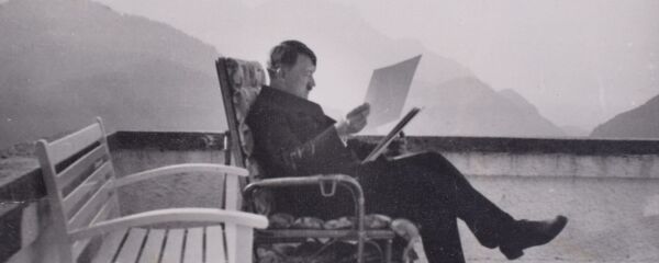 Adolf Hitler u Berghofu. - Sputnik Srbija