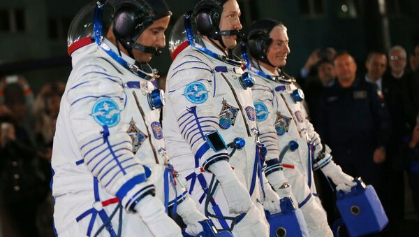 Trojica astronauta krenula iz Bajkonura ka Međunarodnoj svemirskoj stanici - Sputnik Srbija