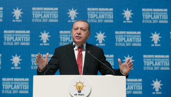 Председник Турске Реџеп Тајип Ердоган обраћа се градоначелницима турских градова у Анкари - Sputnik Србија