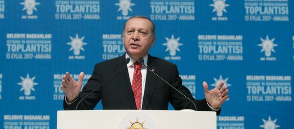 Председник Турске Реџеп Тајип Ердоган обраћа се градоначелницима турских градова у Анкари - Sputnik Србија