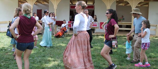 Мађарски народни плес, илустрација Мађарски народни плес, илустрација - Sputnik Србија