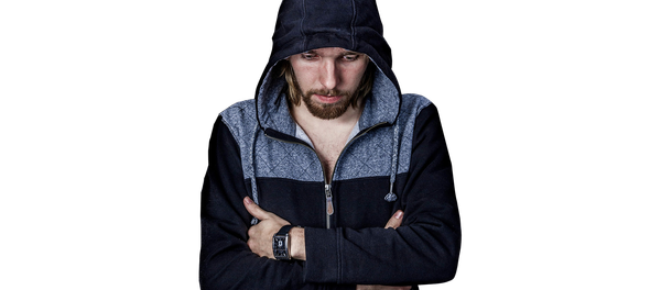 Mladić stoji prekrštenih ruku. - Sputnik Srbija