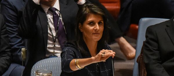 Američka ambasadorka u UN Niki Hejli Američka ambasadorka u UN Niki Hejli - Sputnik Srbija