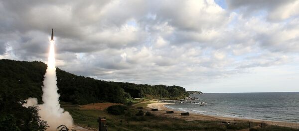 Јужна Кореја испаљује ракету Хјунму са обале Источног мора - Sputnik Србија