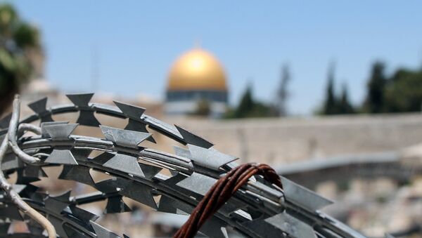 Bodljikava žica u Jerusalimu u Izraelu - Sputnik Srbija