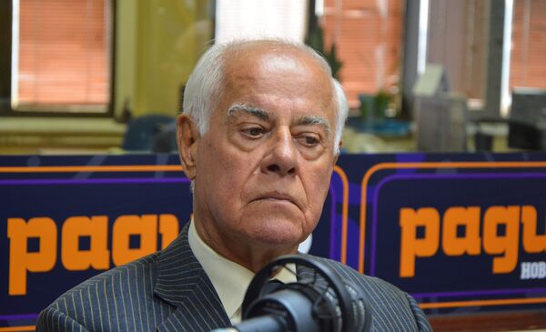 Мирослав Стојановић, дугогодишњи дописник Политике из Немачке Мирослав Стојановић, дугогодишњи дописник Политике из Немачке - Sputnik Србија