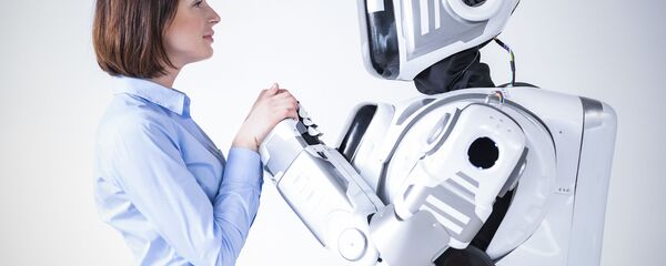 Par - žena i robot - Sputnik Srbija