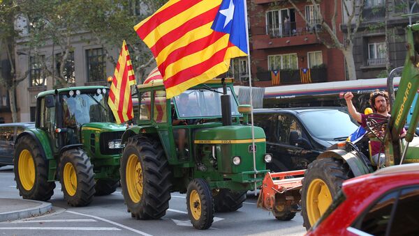 Traktori na protestu u Kataloniji - Sputnik Srbija