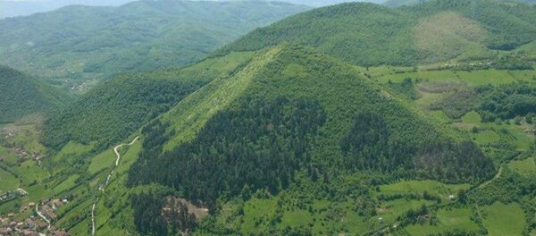 Јела пирамида // Јела пирамида // - Sputnik Србија