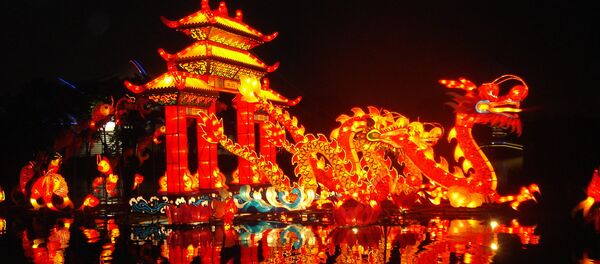 Kineski zmaje u parku Longtan u Pekingu Kineski zmaje u parku Longtan u Pekingu - Sputnik Srbija