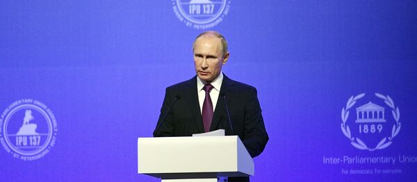 Председник Русије Владимир Путин на отварању 137. скупштине Интерпарламентарног савета у Санкт Петербургу Председник Русије Владимир Путин на отварању 137. скупштине Интерпарламентарног савета у Санкт Петербургу - Sputnik Србија