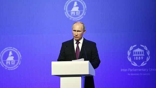 Председник Русије Владимир Путин на отварању 137. скупштине Интерпарламентарног савета у Санкт Петербургу - Sputnik Србија