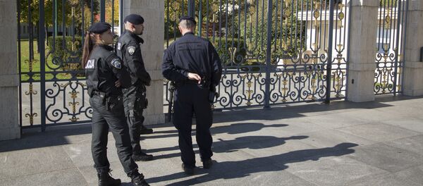 Полиција испред куће Тодорића у Загребу - Sputnik Србија