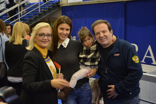 Породица Карић на отварању Сајма књига Породица Карић на отварању Сајма књига - Sputnik Србија