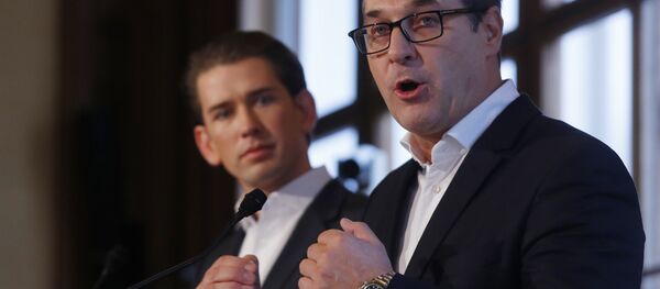 Себастијан Курц и Хајнц-Кристијан Штрахе - Sputnik Србија