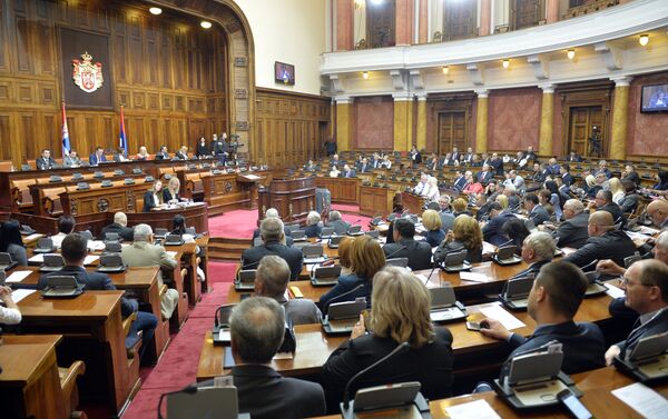 Када ће почети да ради нови сазив парламента и до када мора да буде формирана влада Када ће почети да ради нови сазив парламента и до када мора да буде формирана влада - Sputnik Србија