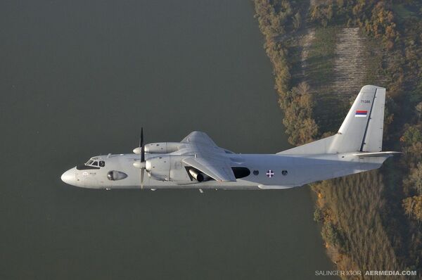 Ан-26 је двомоторни авион, с могућношћу трансформације у путничку и друге намене. Ан-26 је двомоторни авион, с могућношћу трансформације у путничку и друге намене. - Sputnik Србија