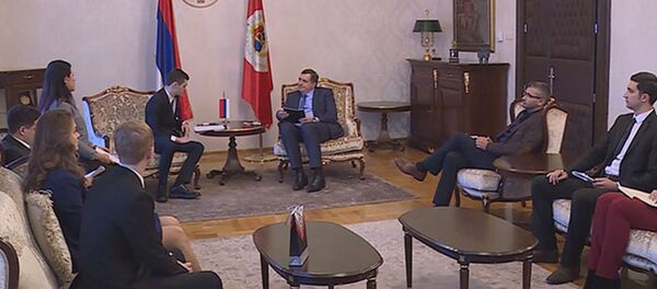 Milorad Dodik sa ruskom delegacijom Milorad Dodik sa ruskom delegacijom - Sputnik Srbija