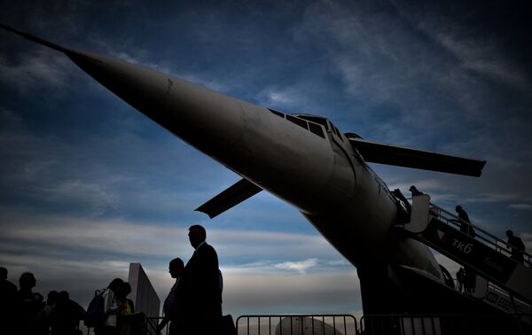 Путнички суперсонични авион Ту-144 на аеро-митингу у Жуковском - Sputnik Србија