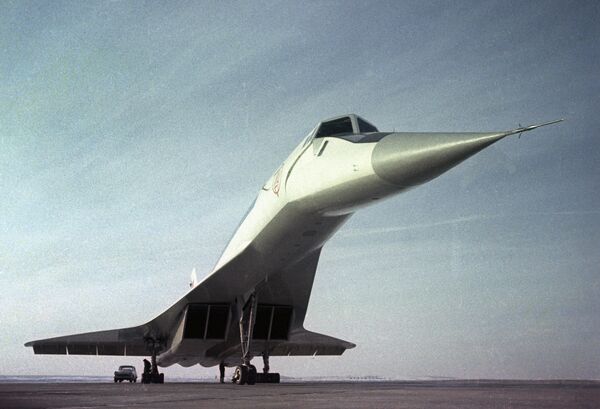 Путнички суперсонични авион Ту-144 - Sputnik Србија