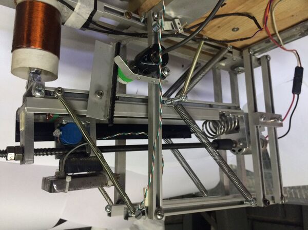 Уређај чилеанског инжењера Лусијана Чианга које може да „улови микроскопске обиме енергије Уређај чилеанског инжењера Лусијана Чианга које може да „улови микроскопске обиме енергије - Sputnik Србија