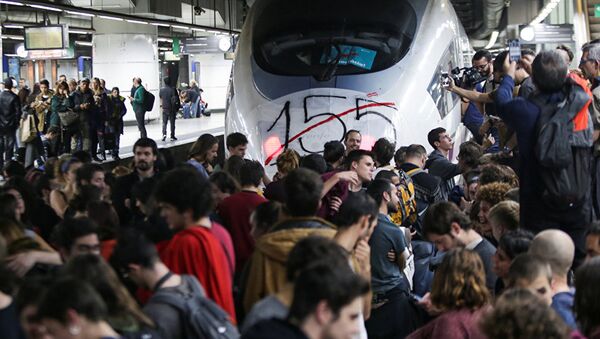 Blokiran železnički saobraćaj u Barseloni - Sputnik Srbija