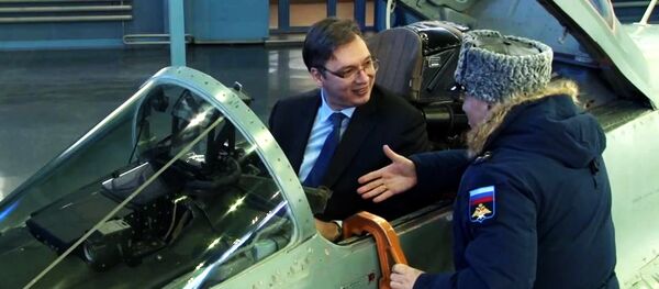 Председник Србије Александар Вучић у мигу - Sputnik Србија