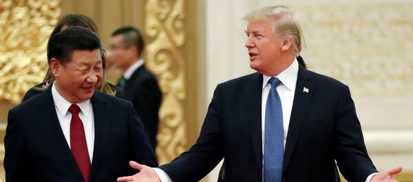 Председници Кине и САД Си Ђинпинг и Доналд Трамп у Пекингу - Sputnik Србија