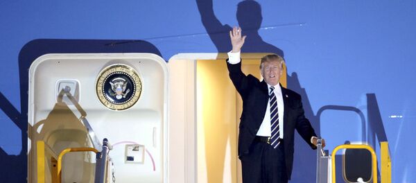 Predsednik SAD Donald Tramp dolazi u glavni grad Vijetnama, Hanoj. - Sputnik Srbija