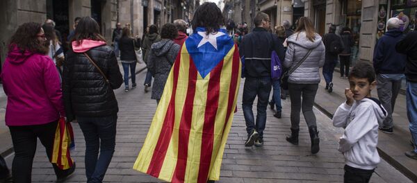 Учесници масовног протеста у Каталонији - Sputnik Србија