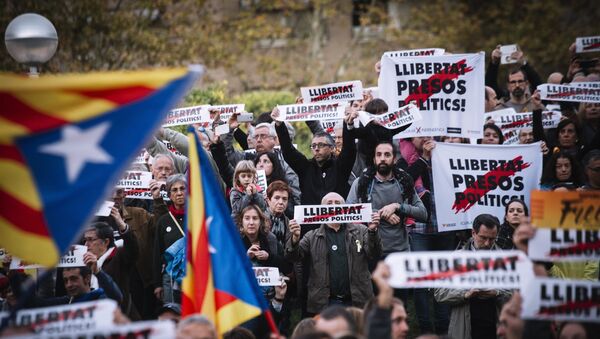 Miting za zaštitu nezavisnosti Katalonije u Barseloni - Sputnik Srbija