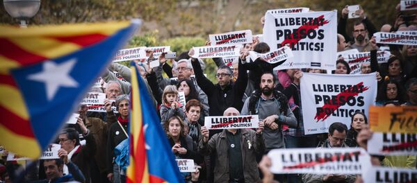 Miting za zaštitu nezavisnosti Katalonije u Barseloni - Sputnik Srbija